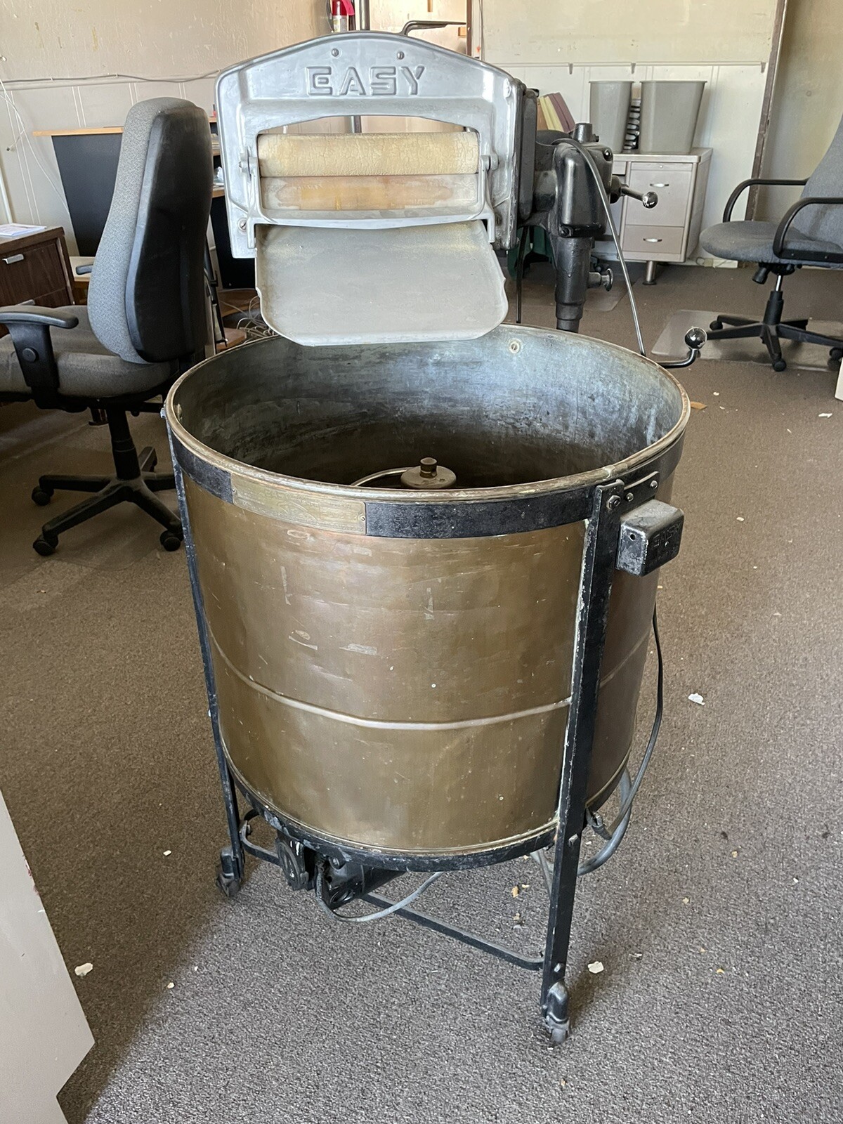 Vintage 1912 Easy washing machine