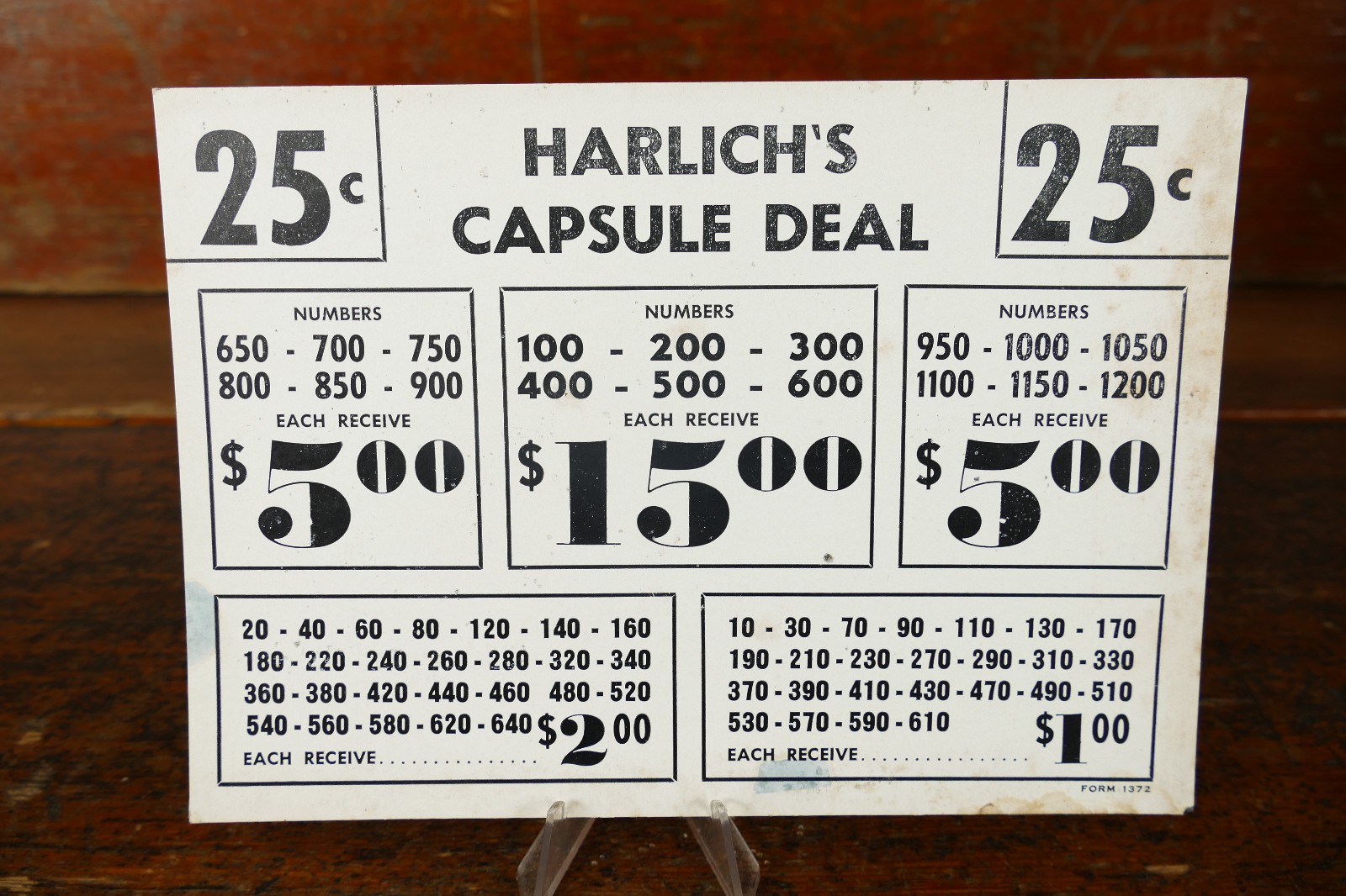 Vintage Harlich’s Capsule Deal Winners Payout 25 Cent Punch Board Display Card Vintage Harlich’s Capsule Deal Winners Payout 25 Cent Punch Board Display Card