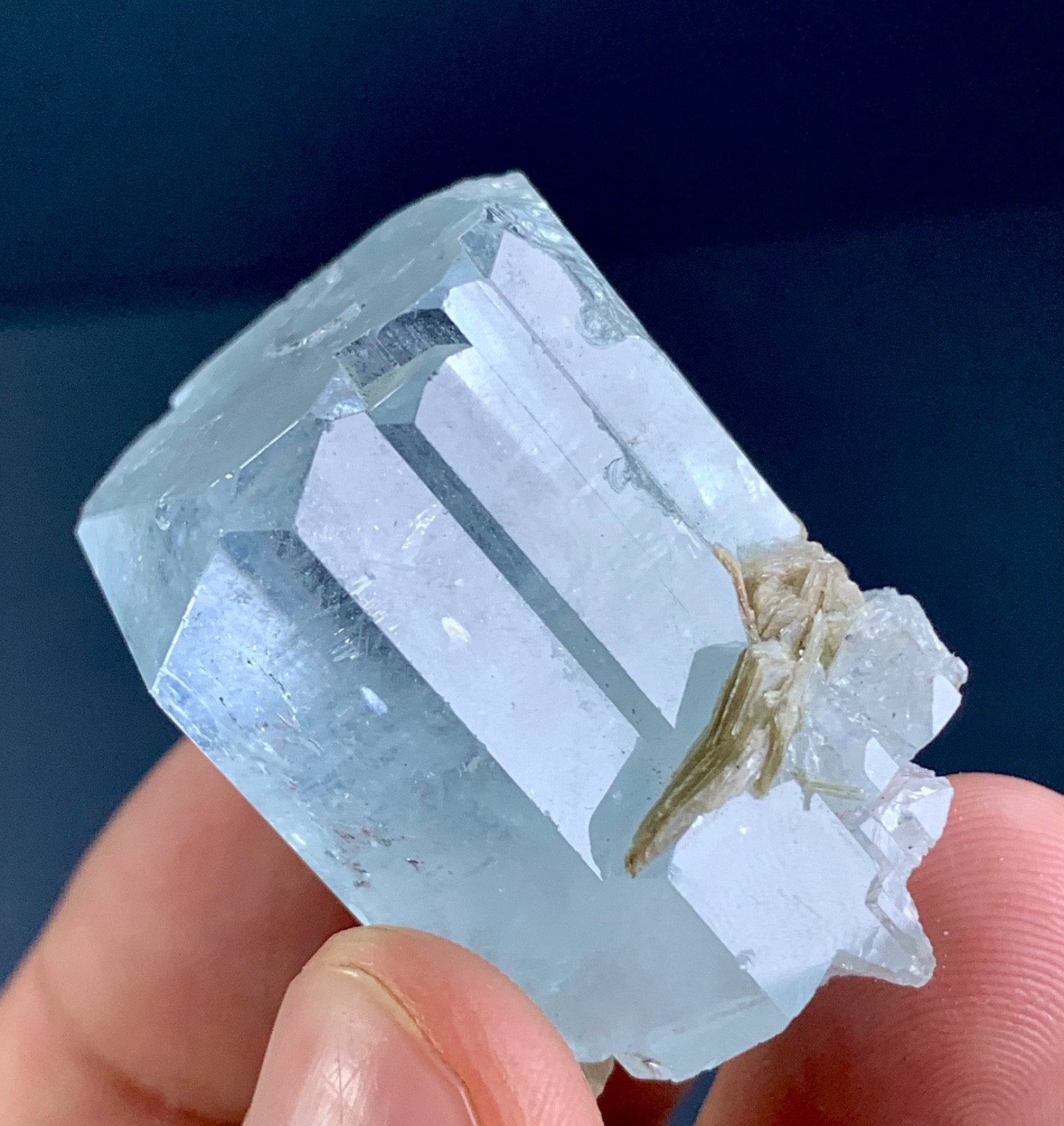 190 Carat Aquamarine Crystal Specimen From Skardu Pakistan