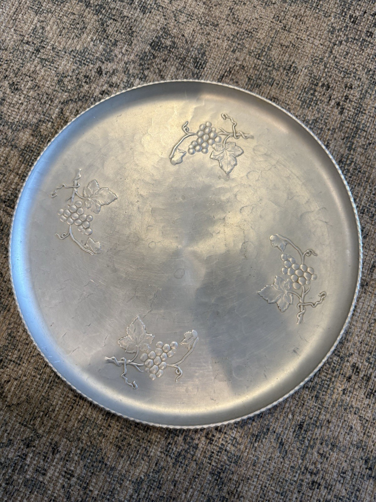 Vintage Aluminum Round Platter Grapes Motif Retro Kitchen Serving 11.25”
