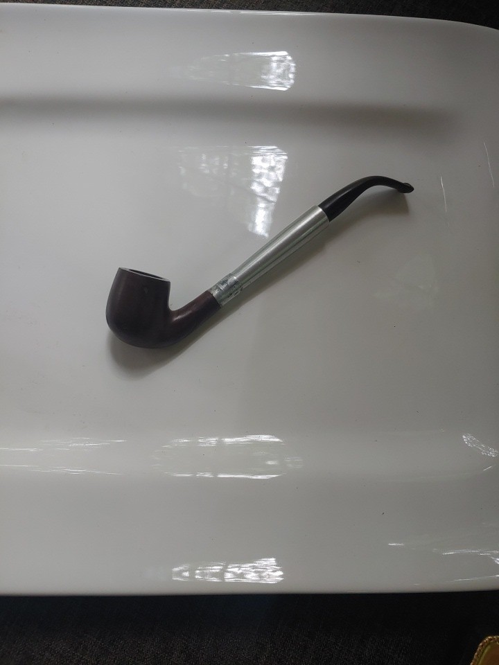 Vintage Millard Imported Briar Pipe repaired crack. Vintage Millard Imported Briar Pipe repaired crack.