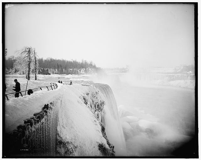 Photo:Niagara Falls Winter View Frozen Falls 1900s Waterfront Panorama