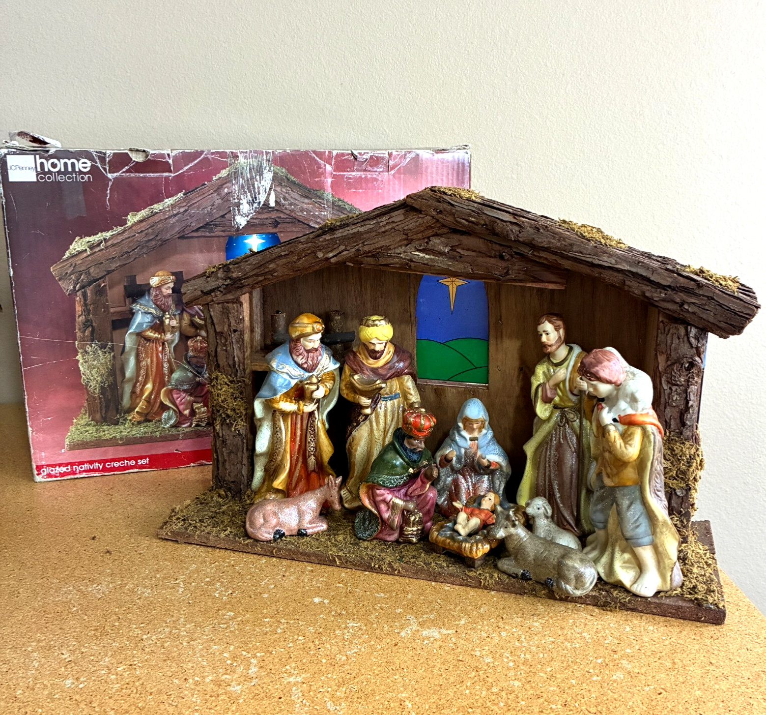 VTG JC Penney 11 pc Nativity Set Home Collection Ceramic in Box Lighted
