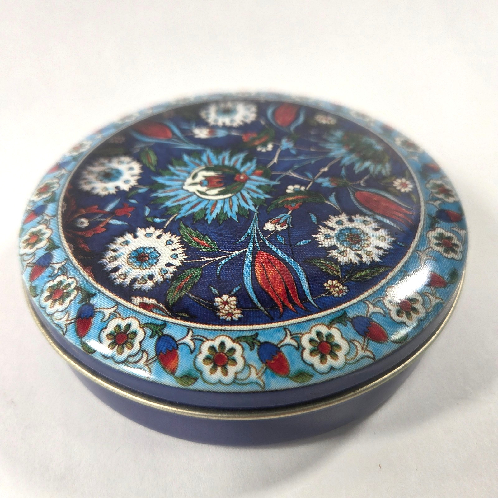 MMA Metropolitan Museum French Iznik Style Floral Tin Coasters Set 6 Box