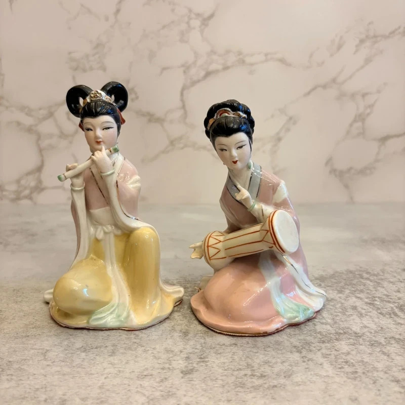 Vintage Asian Chinese Porcelain Lady Musician Figurines Flute Drum Pair 4.5\