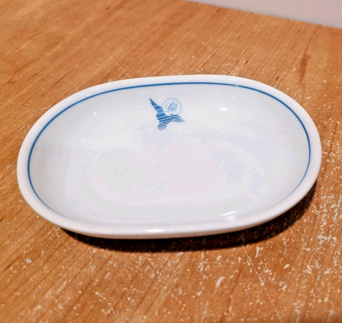 HOTEL MAJESTIC CANNES Trinket / Ashtray BAUSCHER WEIDEN Omnium Hotelier 4x3 HOTEL MAJESTIC CANNES Trinket / Ashtray BAUSCHER WEIDEN Omnium Hotelier 4x3
