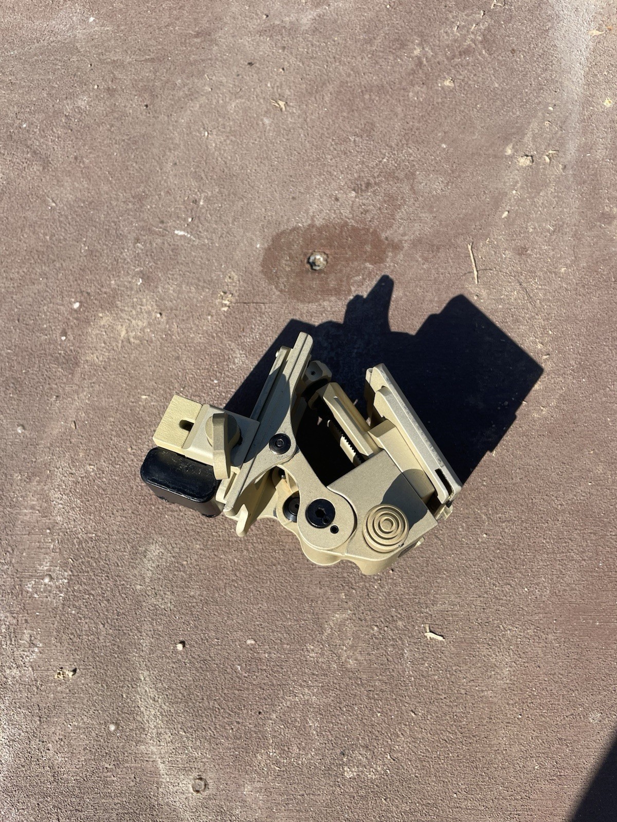 USGI Norotos AKA2 NVG Mount Dovetail Attachment And Bayonet Adapter Tan