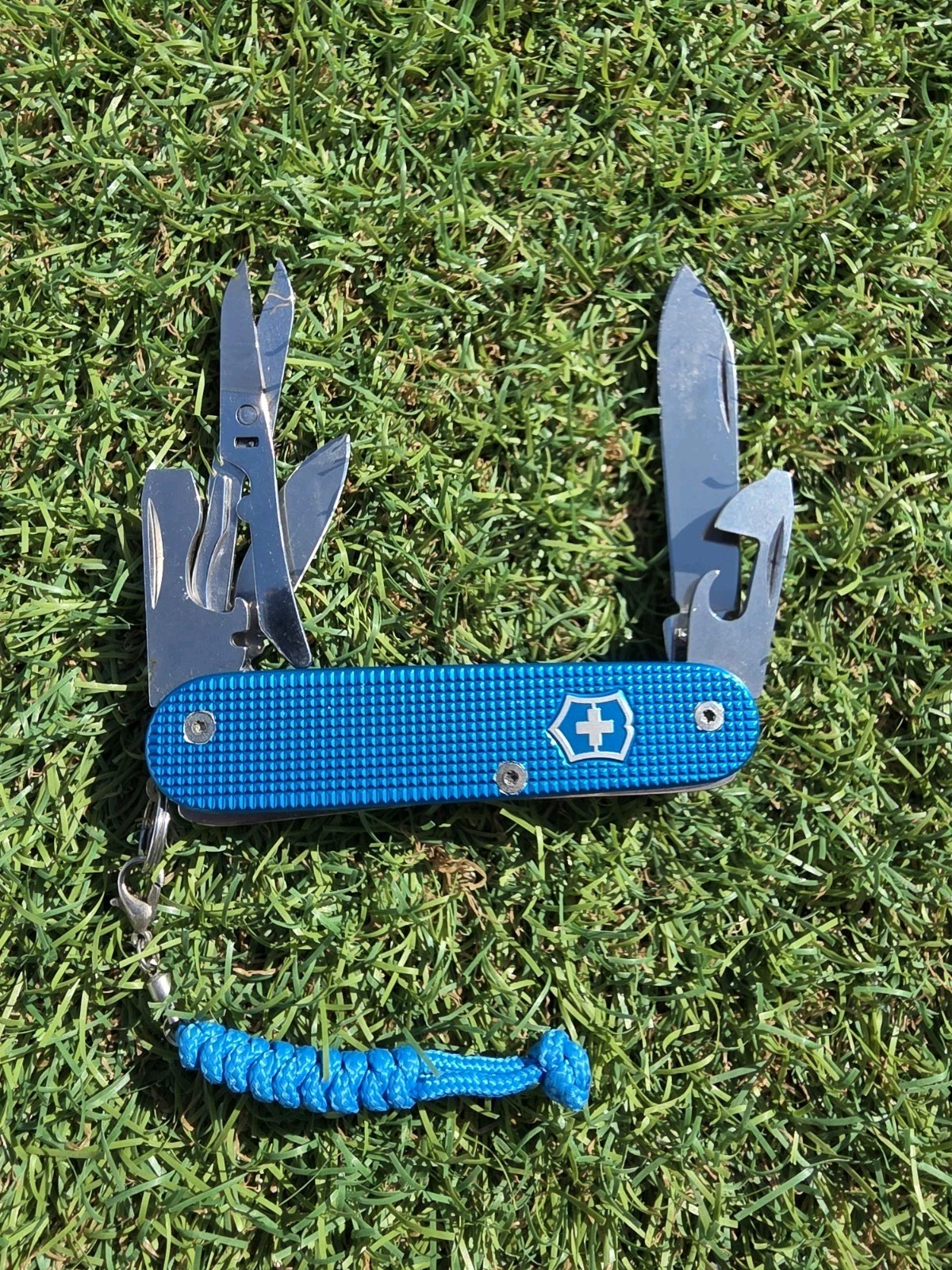 Victorinox 84mm Custom Mod Cadet X LE 2020 Blue Alox W Scissors Victorinox 84mm Custom Mod Cadet X LE 2020 Blue Alox W Scissors