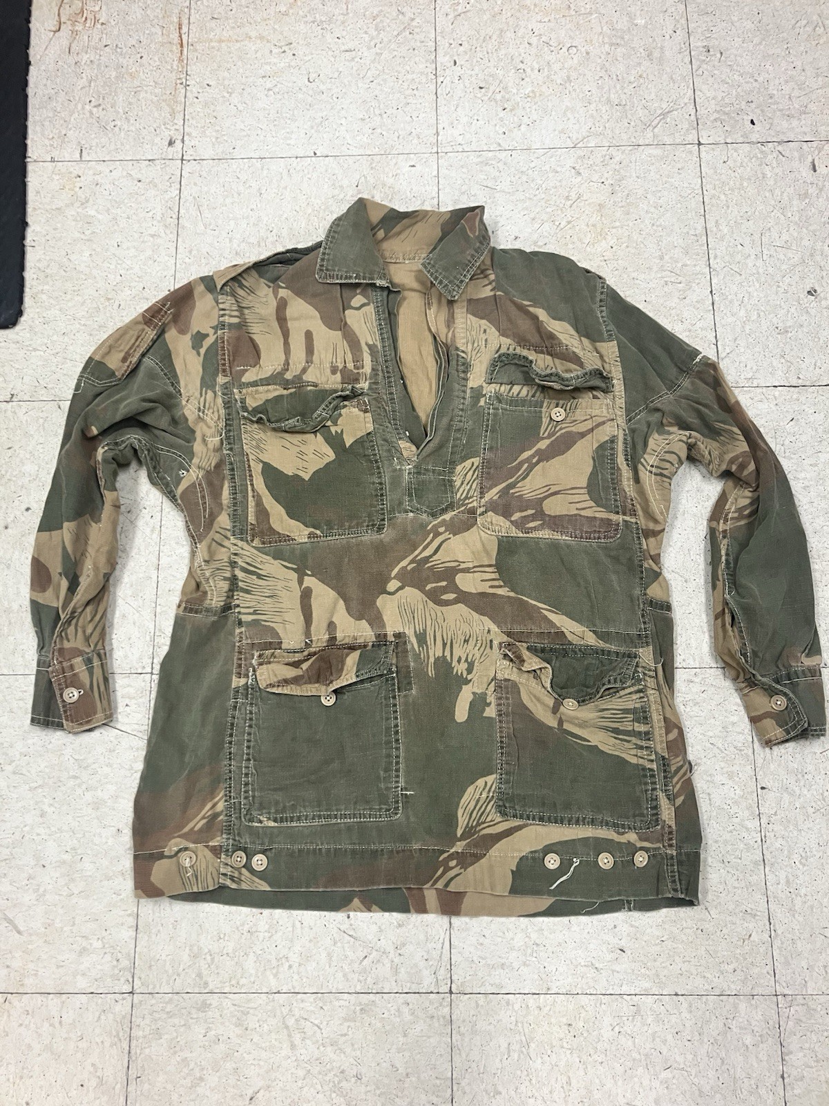 Vtg 1970s Pakistani Brushstroke Camouflage Smock Rhodesian Army Jacket Sz M Vtg 1970s Pakistani Brushstroke Camouflage Smock Rhodesian Army Jacket Sz M