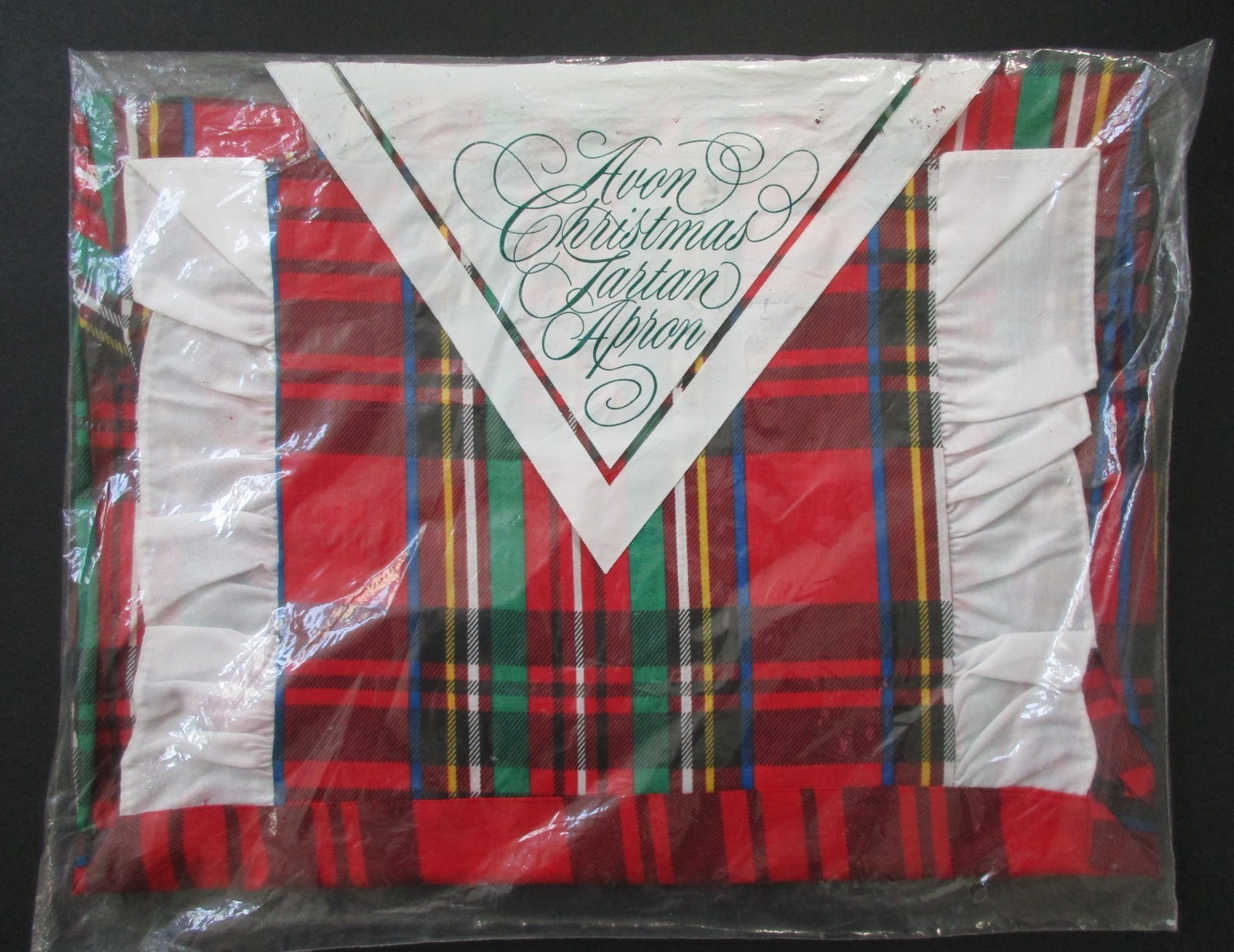 Vintage Avon Tartan Plaid Christmas Apron Ruffles Red Green & Blue NIP USA Made Vintage Avon Tartan Plaid Christmas Apron Ruffles Red Green & Blue NIP USA Made