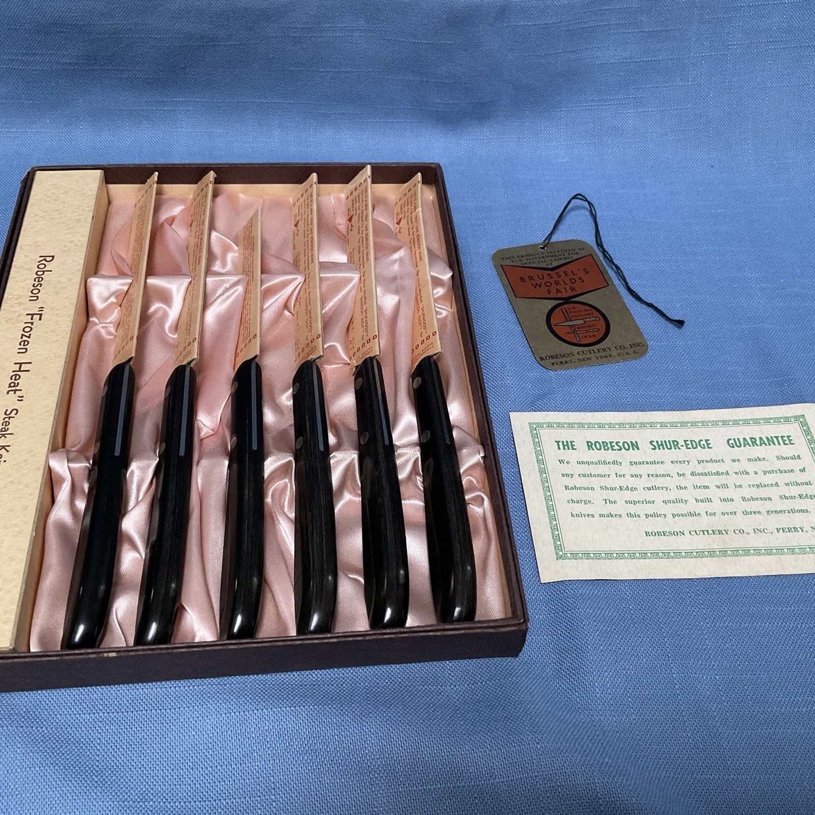 Vintage Robeson  Frozen Heat  Steak Knife Set in Box
