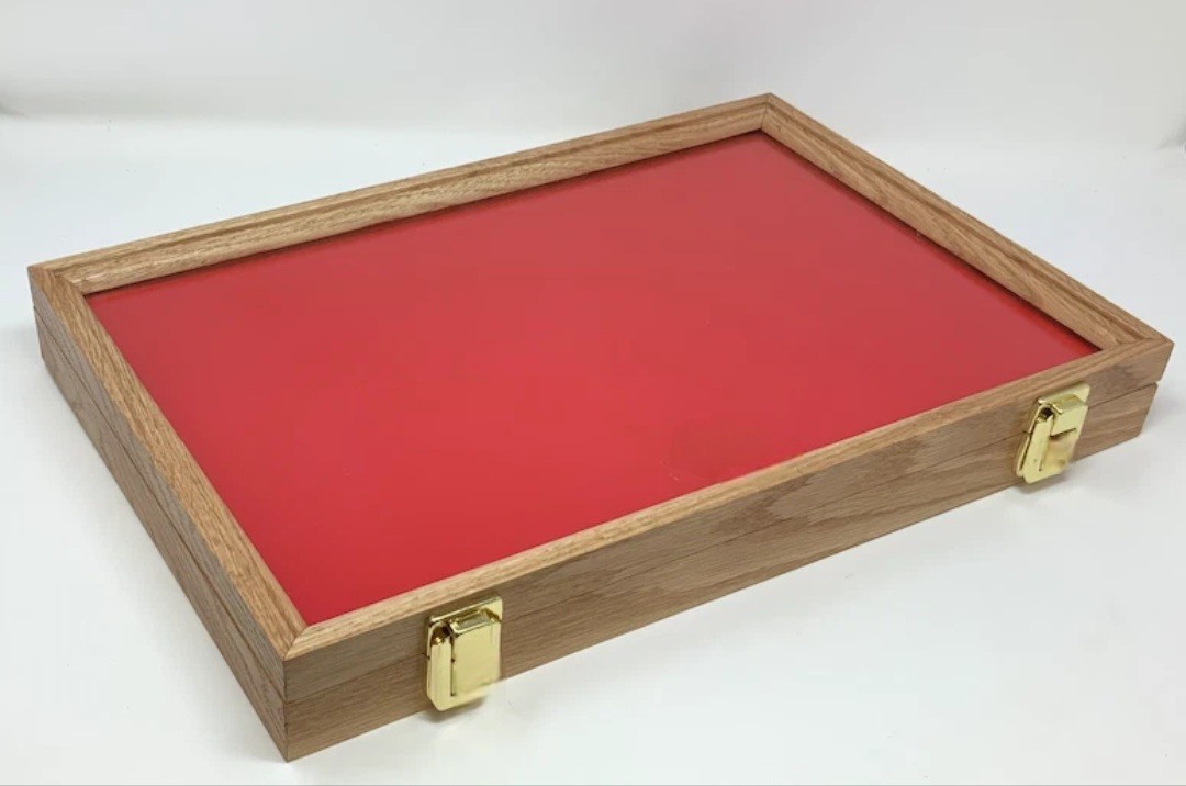 SALE Oak Wood Display Case 12 x 18 x 2 for Arrowheads Knives & More SALE Oak Wood Display Case 12 x 18 x 2 for Arrowheads Knives & More