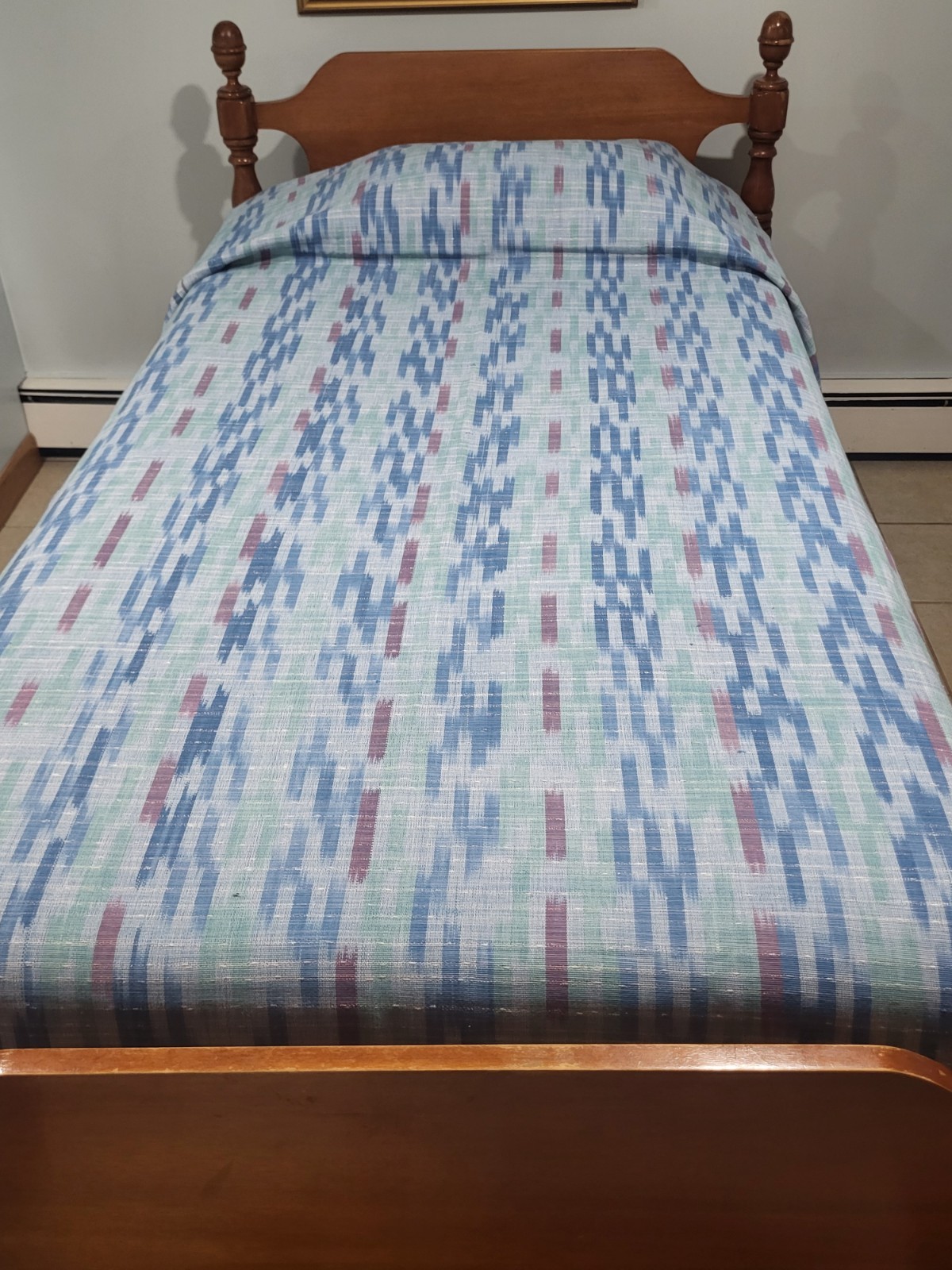 Vintage Narda\'s 80 X 100 Handwoven & Hand-Dyed Twin Bedspread Phillipines 