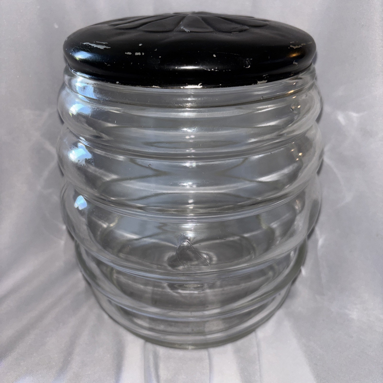 Vintage Sellers Hoosier Ribbed Beehive Canister 7.5” READ Vintage Sellers Hoosier Ribbed Beehive Canister 7.5” READ