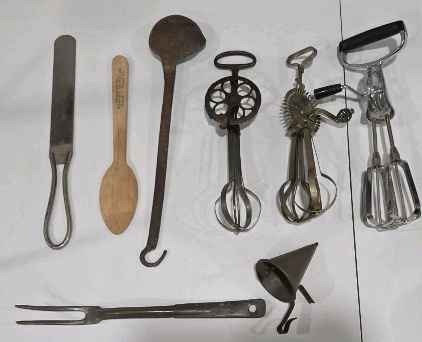 Antique Kitchen Utensil Lot Ladd Beater No 0 Dover Egg Beater 8pc