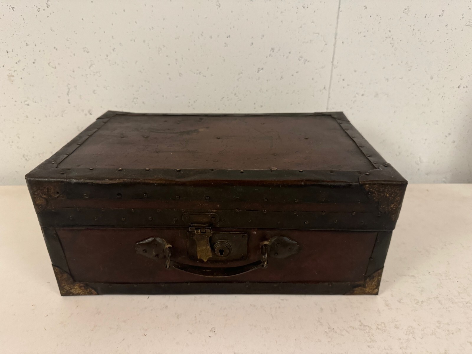 Vintage Possibly Antique Chinese Wood Box w/ Metal Mounting Vintage Possibly Antique Chinese Wood Box w/ Metal Mounting