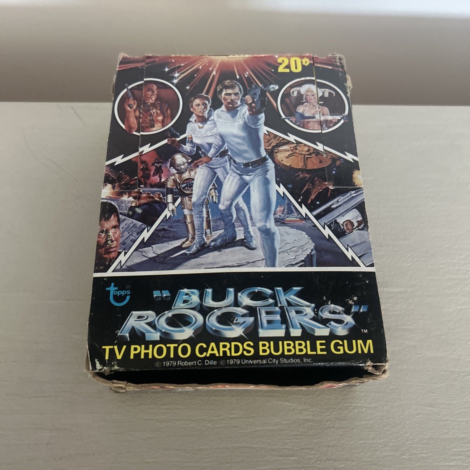 1979 TOPPS BUCK ROGERS WAX BOX 35 of 36 Packs in SEALED CONDITION 1979 TOPPS BUCK ROGERS WAX BOX 35 of 36 Packs in SEALED CONDITION