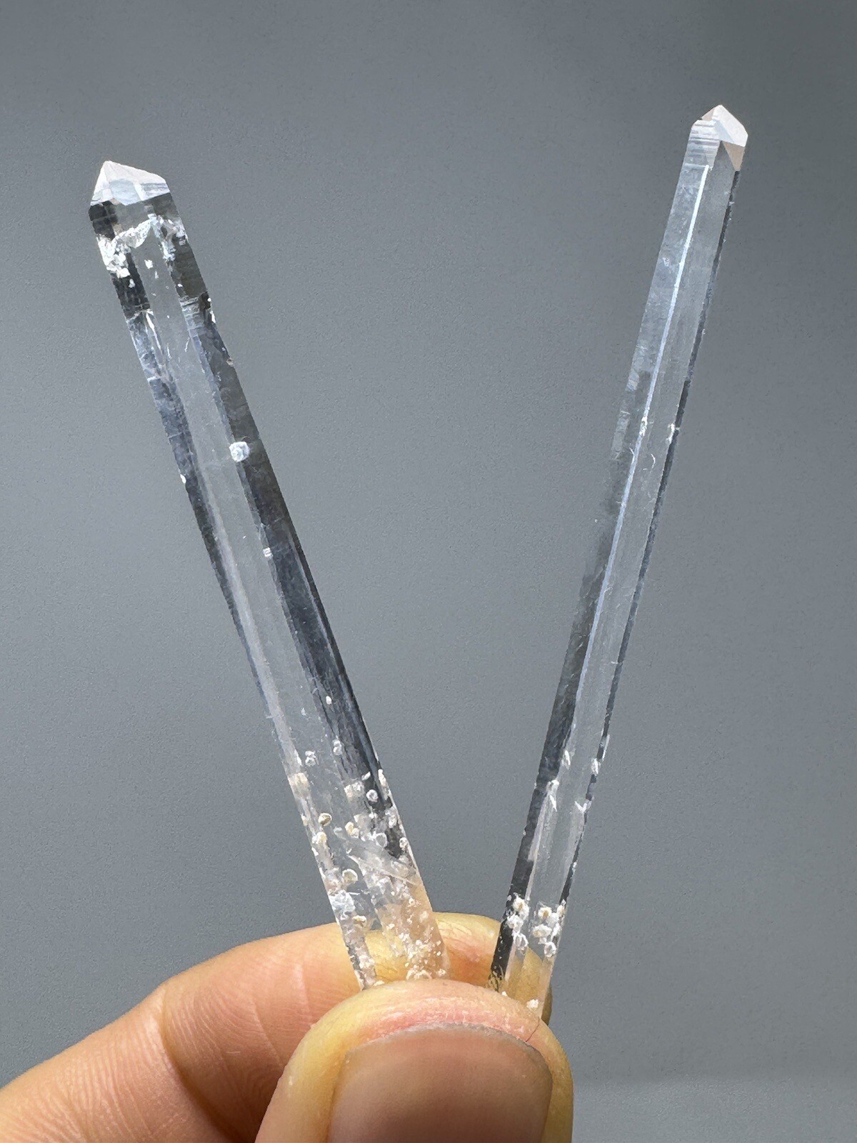 RARE Lemurian SINGING Laser Quartz PAIR Natural Wands 22.30ct Colombia L10e