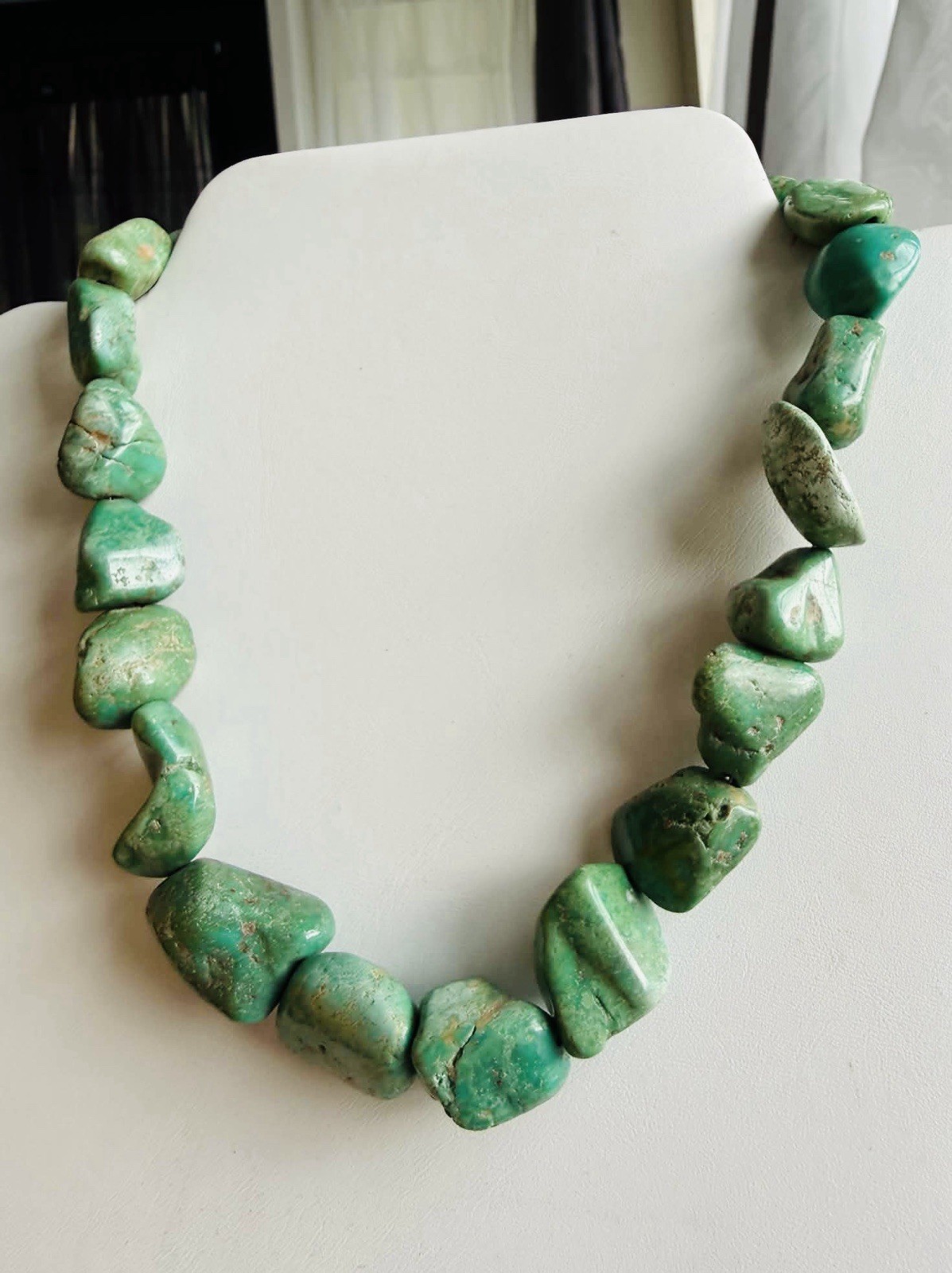 Vtg 925 Sterling Silver Native American Natural Green Turquoise Nugget Necklace