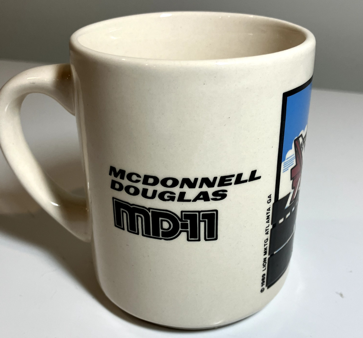 Vintage 1989 McDonnell Douglas MD-11 Coffee Mug White - Made By Lion Marketing Vintage 1989 McDonnell Douglas MD-11 Coffee Mug White - Made By Lion Marketing