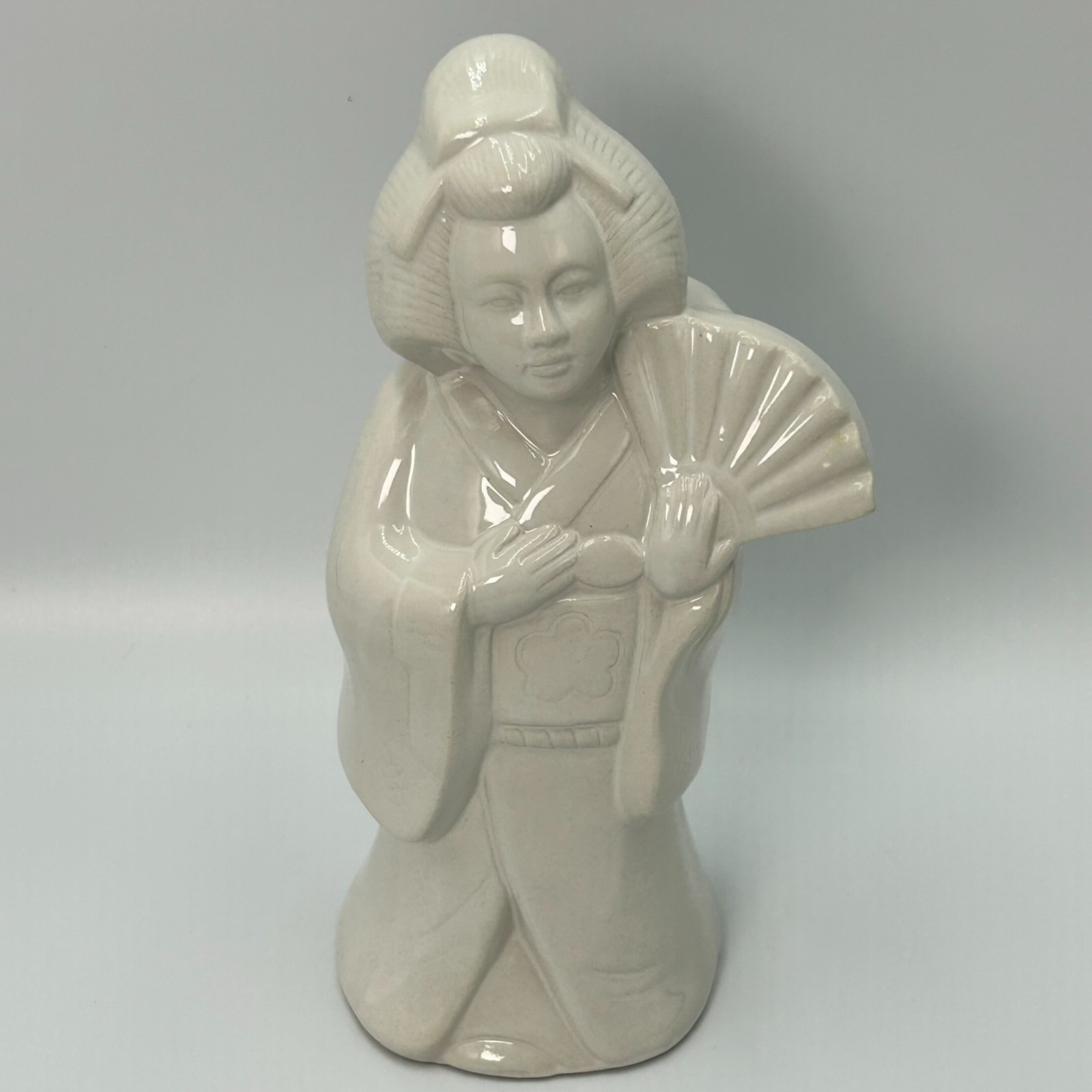 Vintage 1989 Benihana Geisha Girl White Ceramic Cocktail Mug