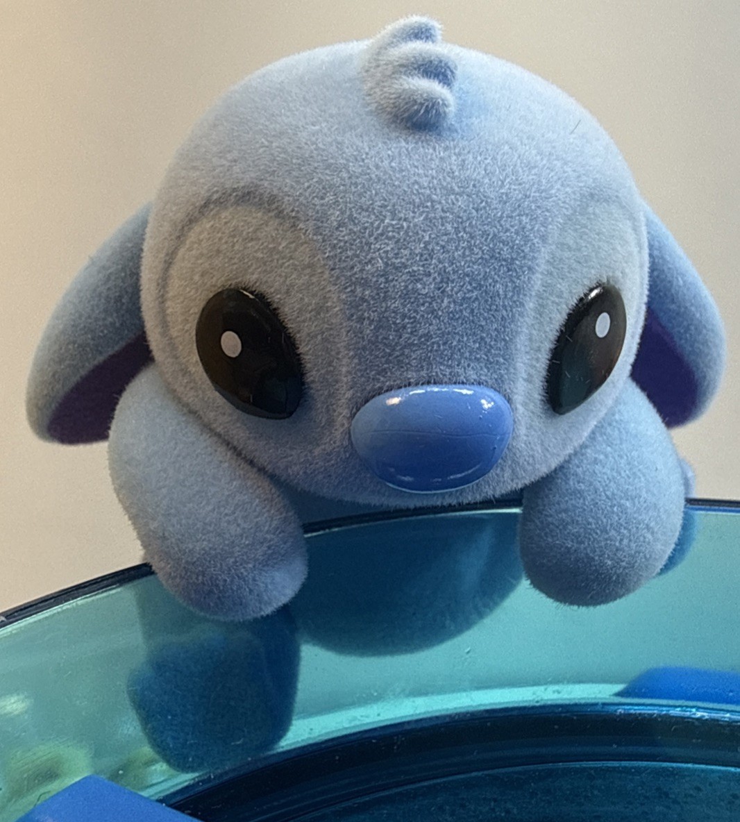 Disney STITCH Flocked Climbing 2