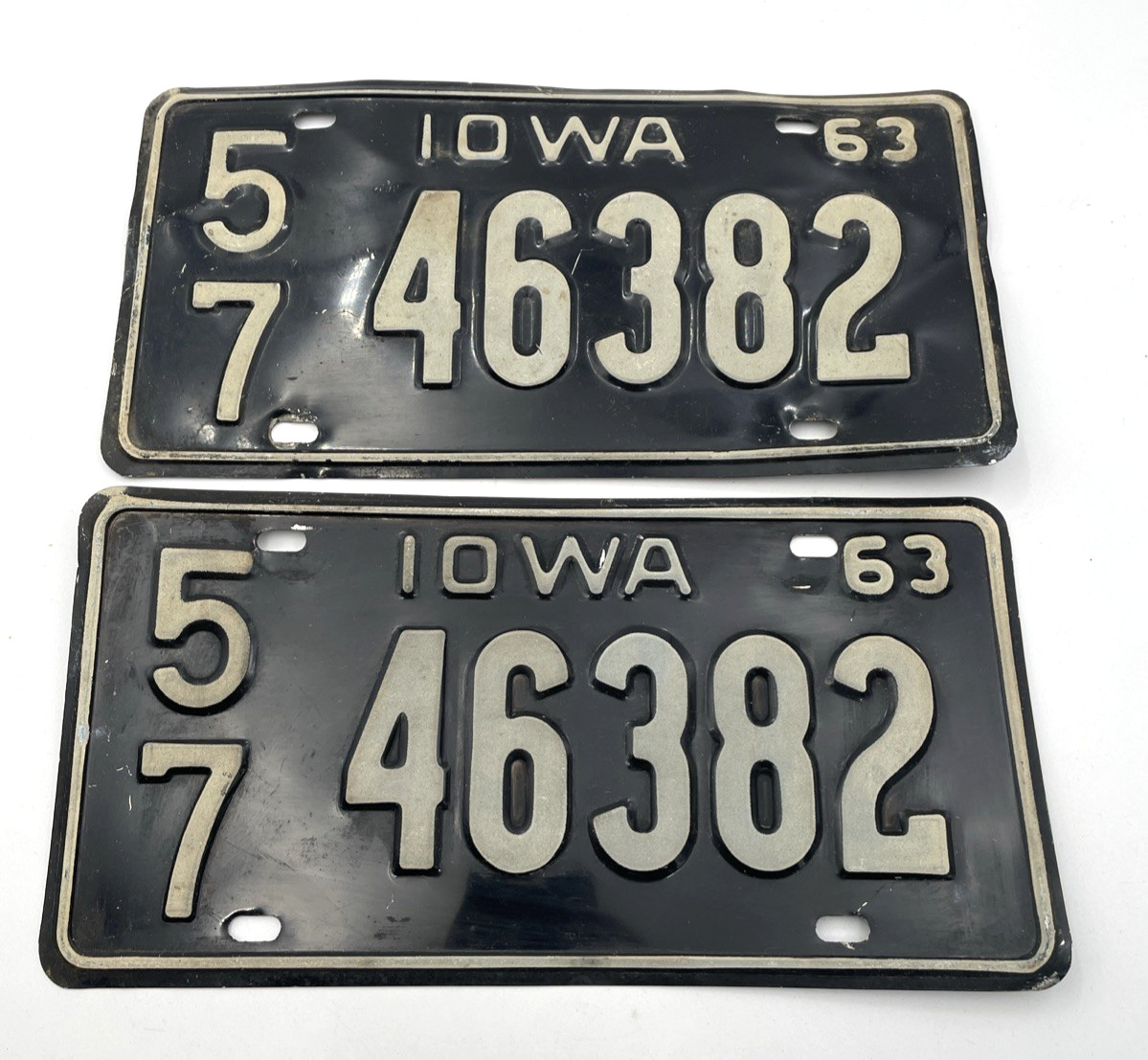 Iowa 1963 LINN COUNTY License Plate Matching PAIR # 57 46382 Set