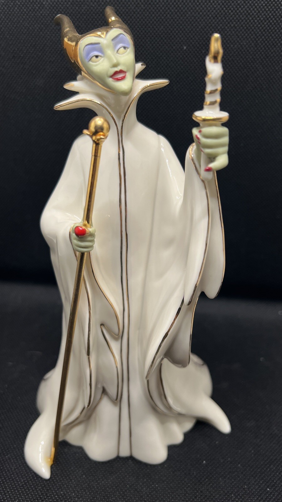 Lenox Disney Showcase Maleficent Figurine - Sleeping Beauty Collectible Lenox Disney Showcase Maleficent Figurine - Sleeping Beauty Collectible