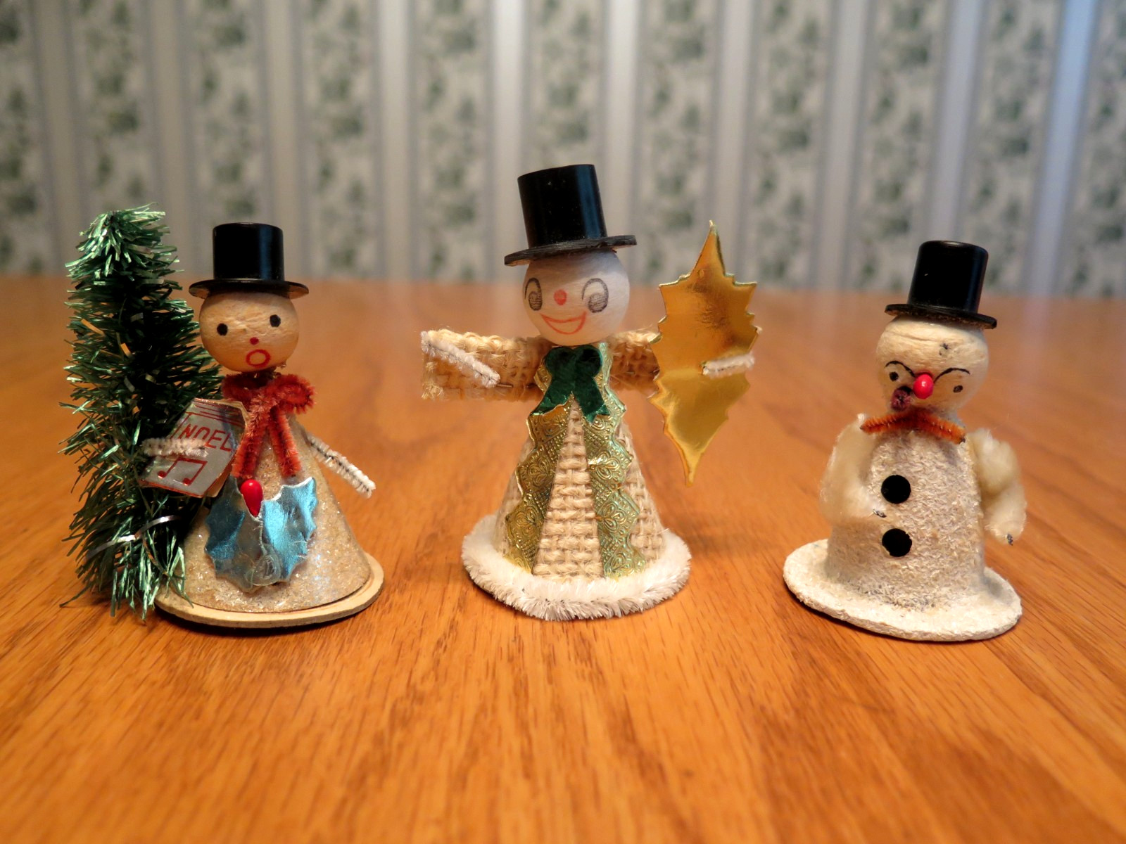 VTG Christmas Putz Mica Glitter Paper Mache Snowman Made In Japan LOT OF 3