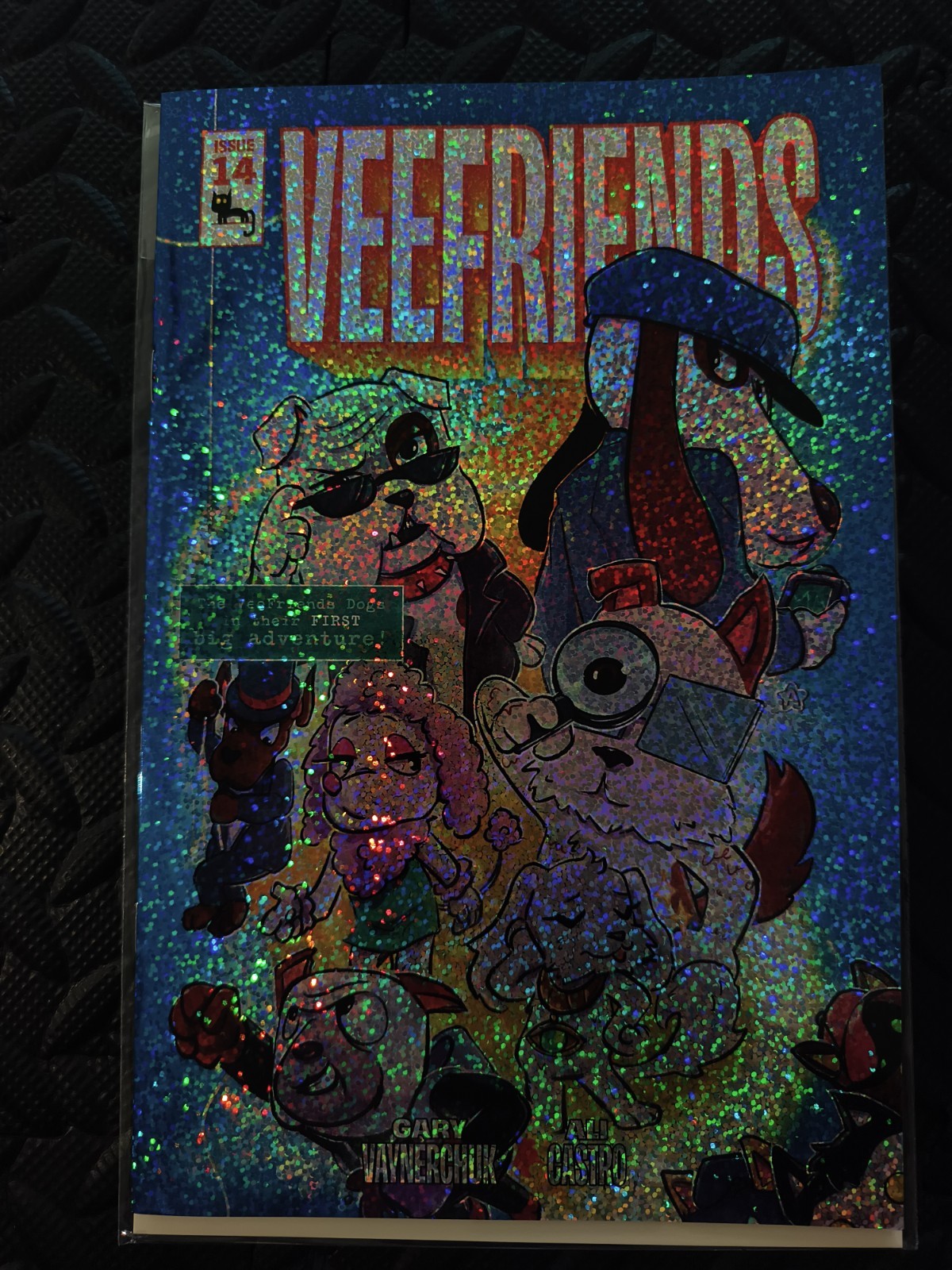 VeeFriends Comic Book Doggy Day Care Issue #14 Shimmer /299 VeeFriends Comic Book Doggy Day Care Issue #14 Shimmer /299
