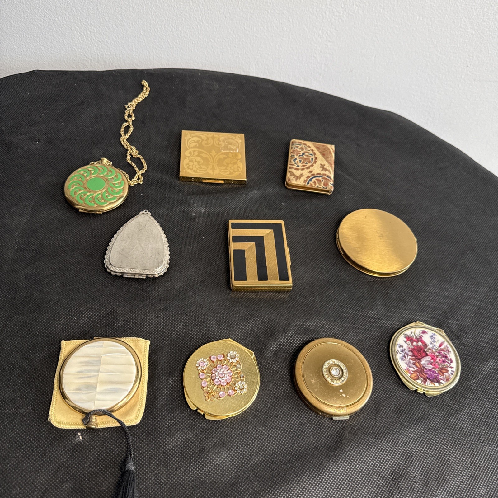 Vintage Ladies Powder Compact Lot of 9 Elgin American Helena Rubinstein