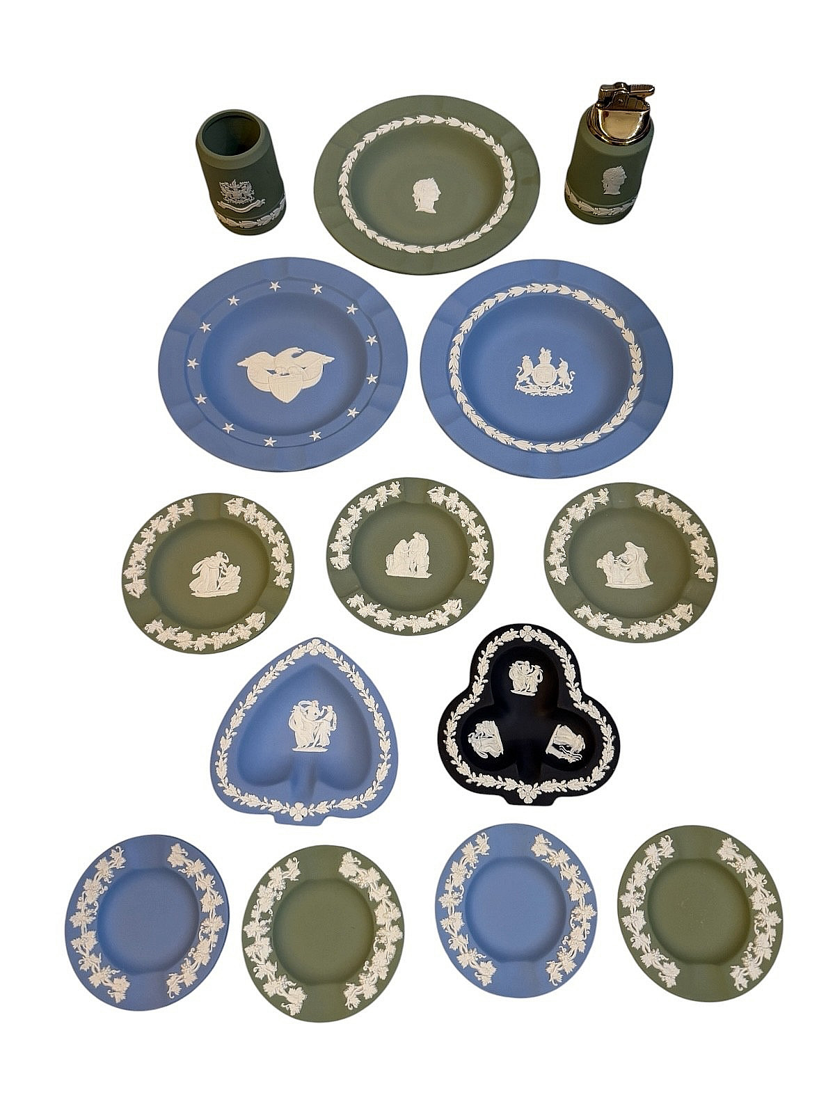 WEDGWOOD JASPERWARE POTTERY GROUP SMOKING 14 PIECE LOT WITH NEOCLASSICAL MOTIFS