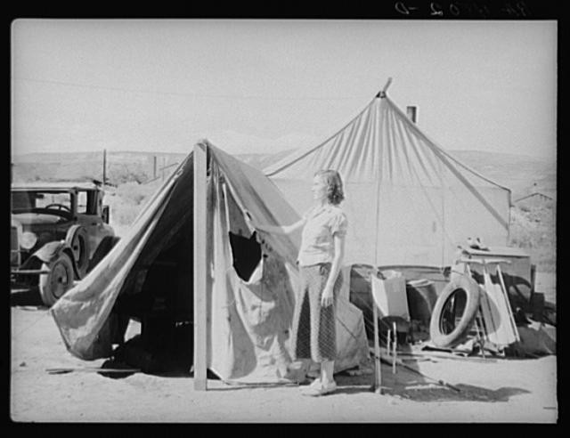 Photo:Yakima Washington 1930s Fruit Tramps Tent Camp Woman Truck