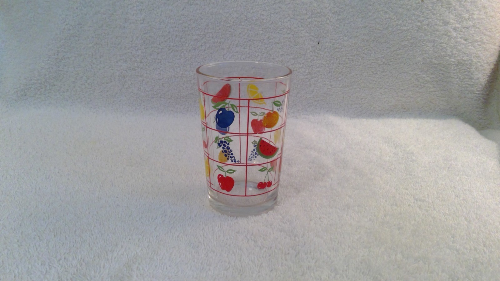 Vintage Fruit Patterned 8oz Drinking Glas