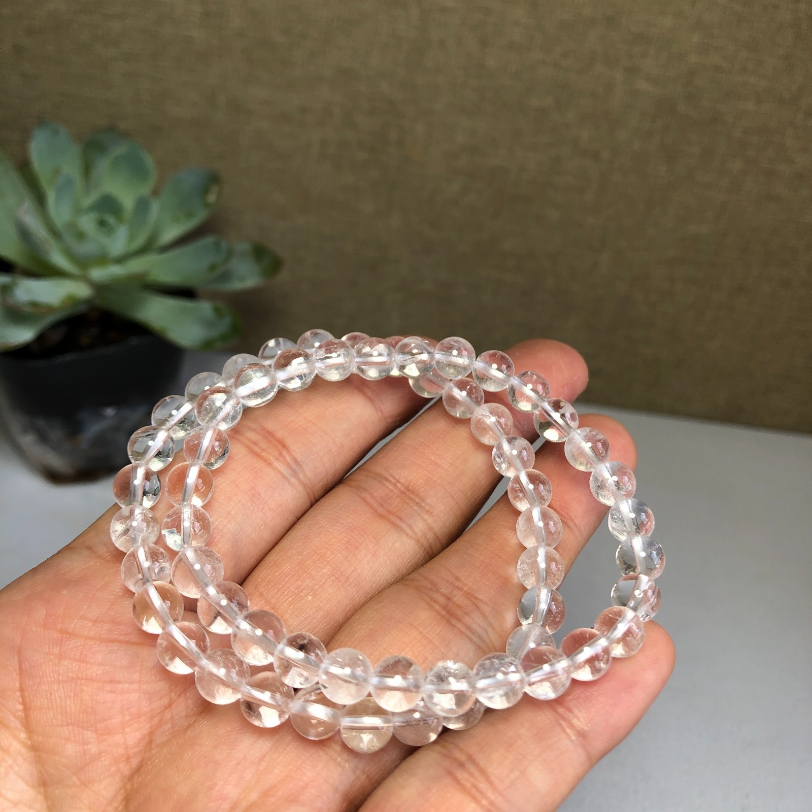 2Pcs Wholesal Natural white crystal bracelets Crystal ball sphere ball 6mm 2Pcs Wholesal Natural white crystal bracelets Crystal ball sphere ball 6mm