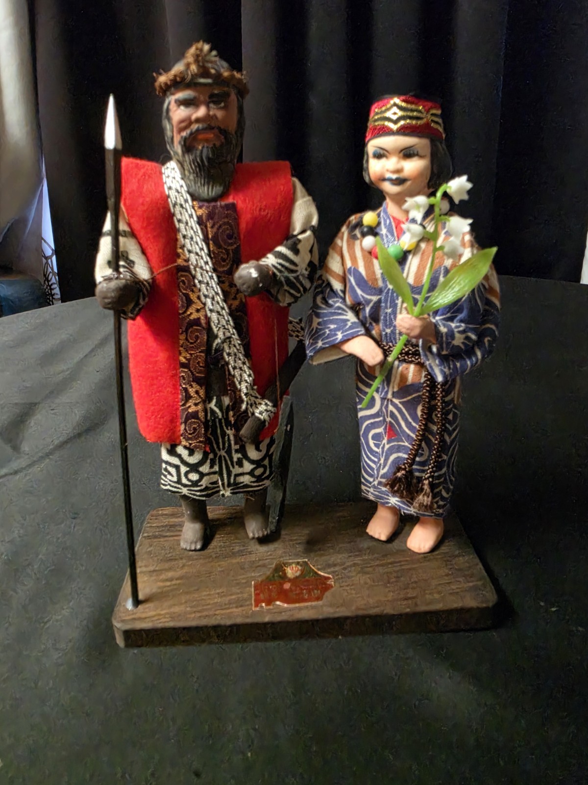 Vintage Japanese Ainu Doll Couple Hokkaido Souvenir Wood Base Folk Art Mingei 