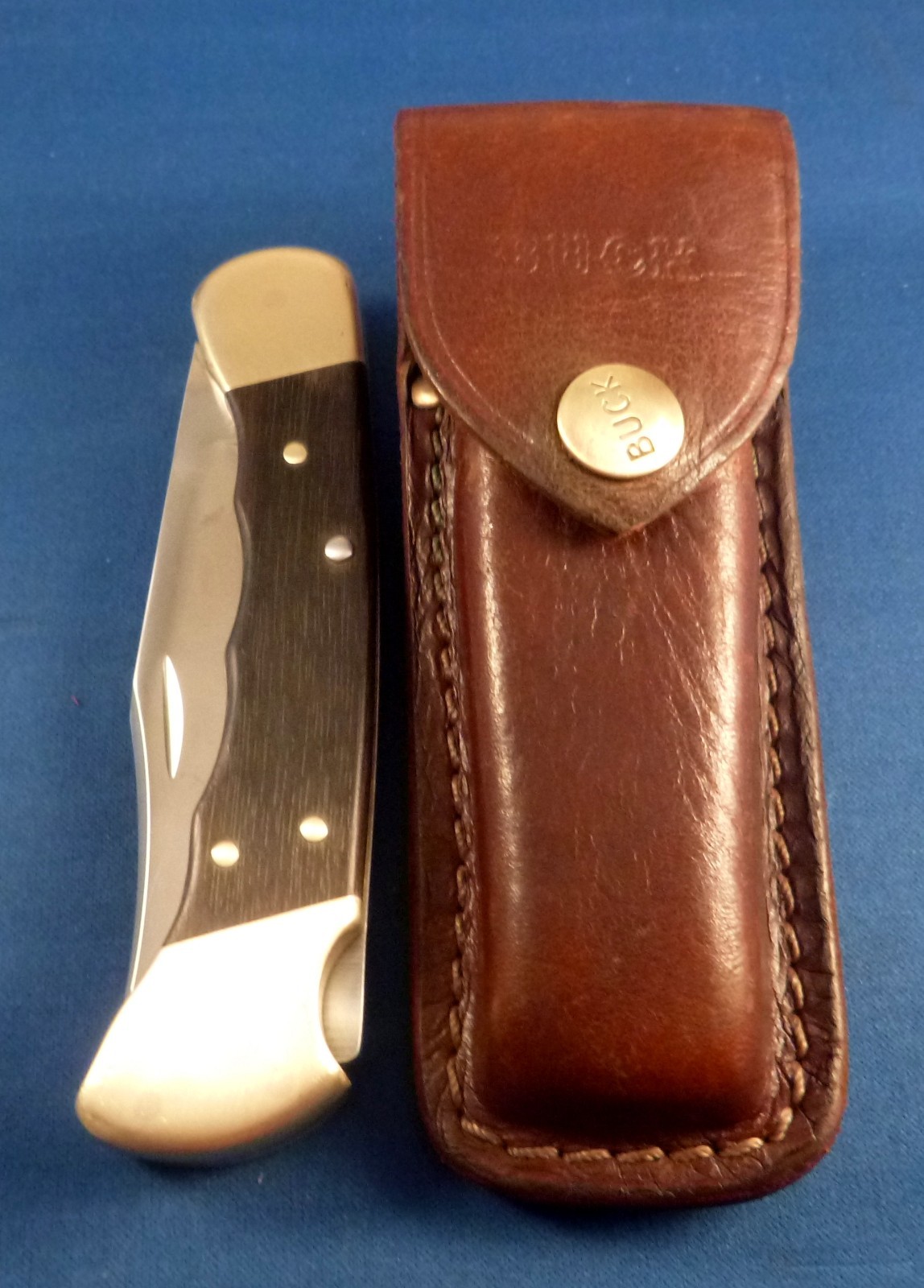 Vtg BUCK 110 4 DOT pocket KNIFE Finger Grooves 1981-86 Buck brown leather sheath Vtg BUCK 110 4 DOT pocket KNIFE Finger Grooves 1981-86 Buck brown leather sheath