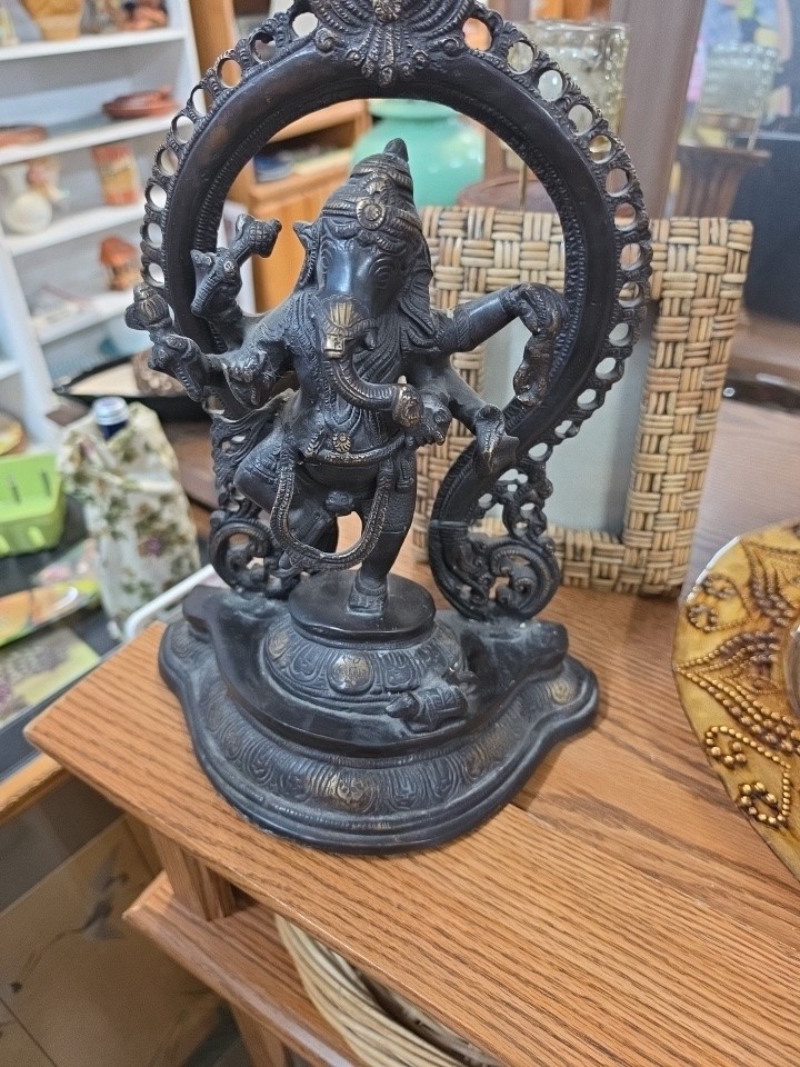 RARE 13” Antique lord Ganesha bronze statue - table top statue - entryway - 