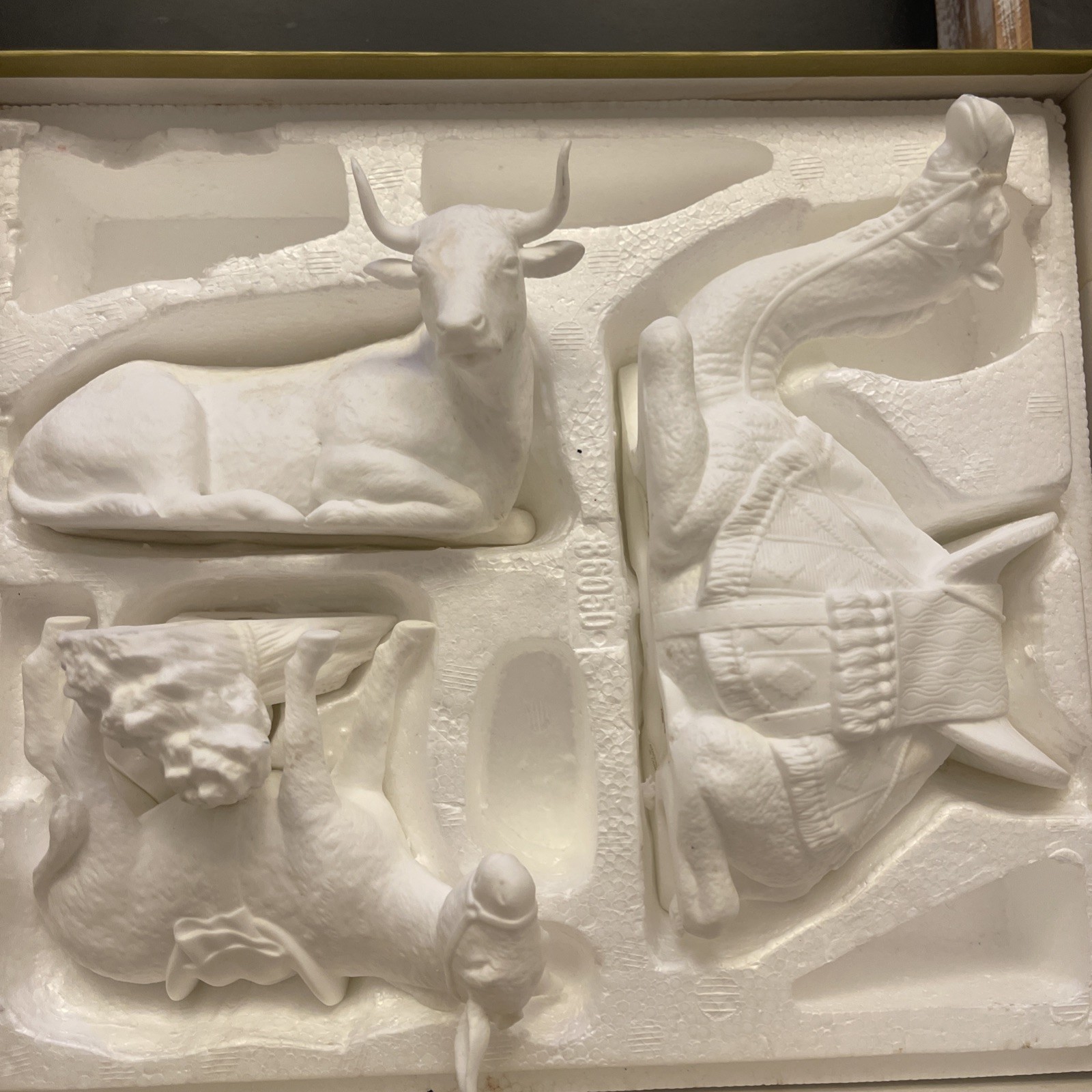 Vintage Lenox THE ANIMALS OF THE NATIVITY Set White Bisque Bone China W Box Vintage Lenox THE ANIMALS OF THE NATIVITY Set White Bisque Bone China W Box