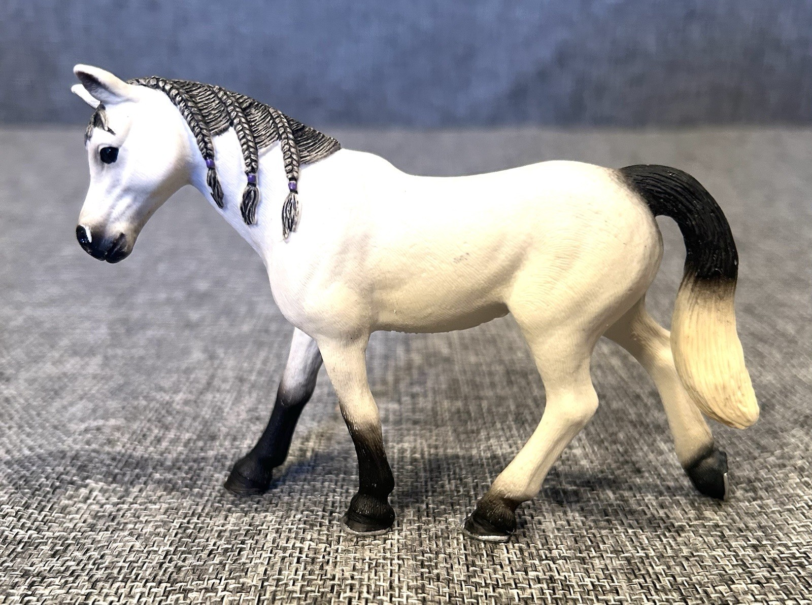 Schleich Horse Arabian Mare Figure Braided Mane 2019 - EUC - 