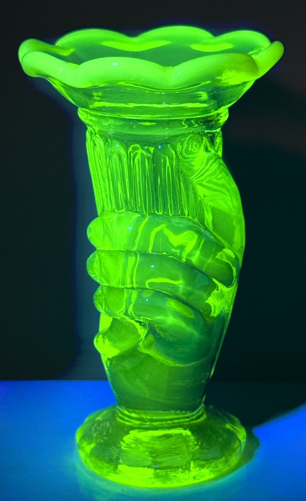 Vintage Uranium Vaseline Glass Hand Holding Vase Scalloped Ruffled Rim 4