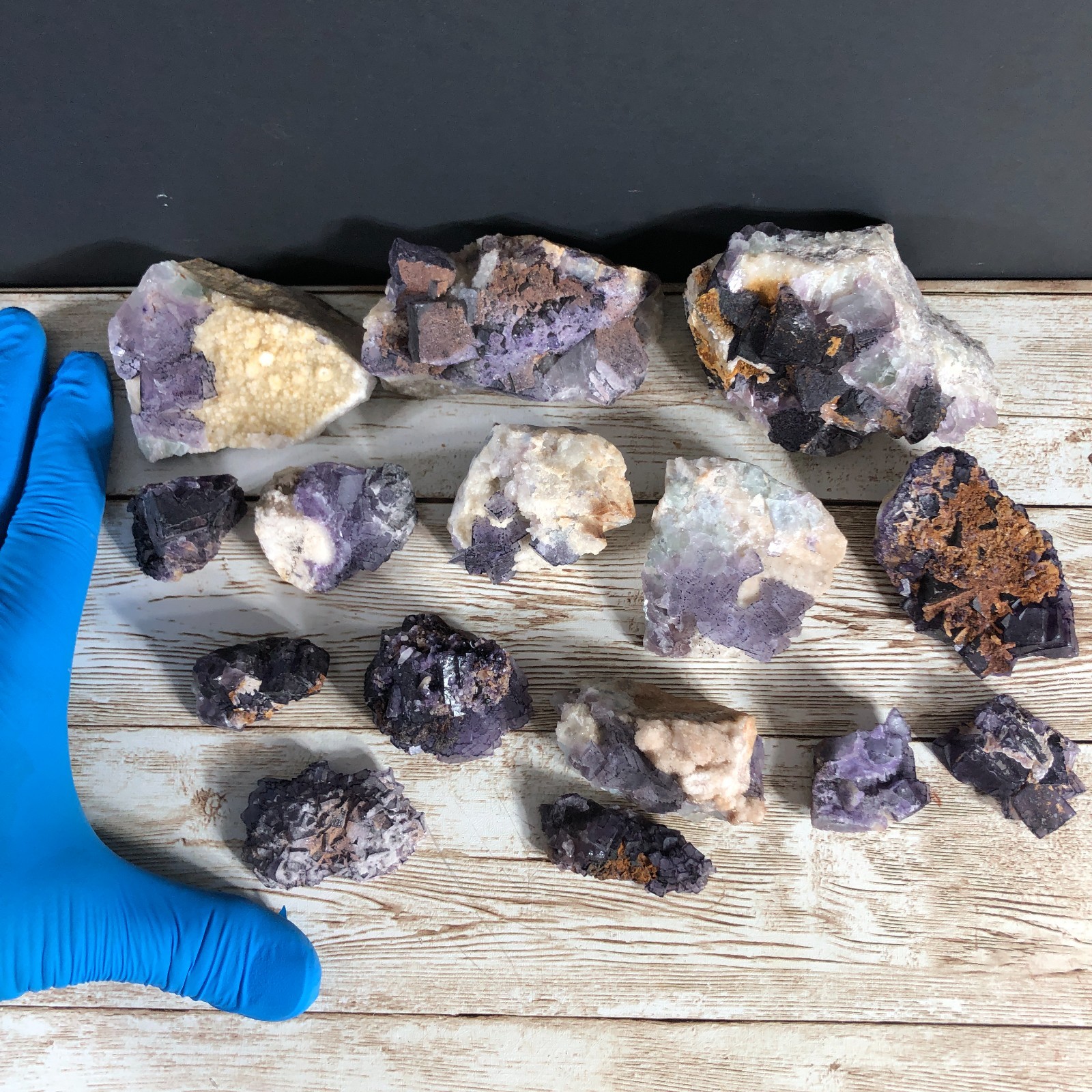 15pcs  1.90lbs  Bulk Purple Edge Fluorite Crystal Cluster Mineral Specimen JJA2