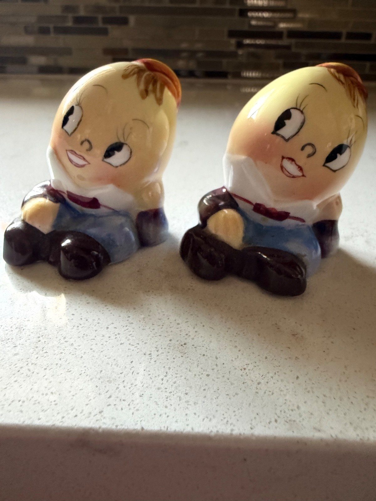 Vintage MCM Miyao Humpty Dumpty Anthropomorphic Ceramic Salt & Pepper Shakers Vintage MCM Miyao Humpty Dumpty Anthropomorphic Ceramic Salt & Pepper Shakers