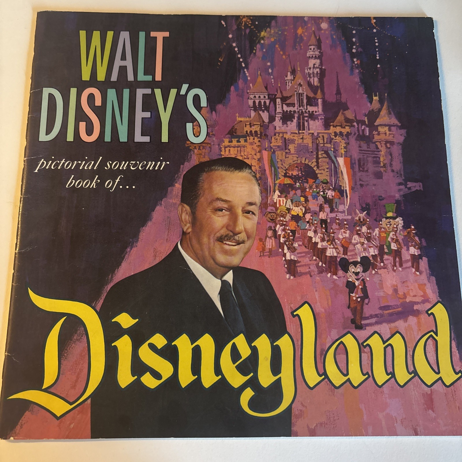 Walt Disney\'s Pictorial Souvenir Book Of Disneyland Vintage 1965 New Walt Disney\'s Pictorial Souvenir Book Of Disneyland Vintage 1965 New