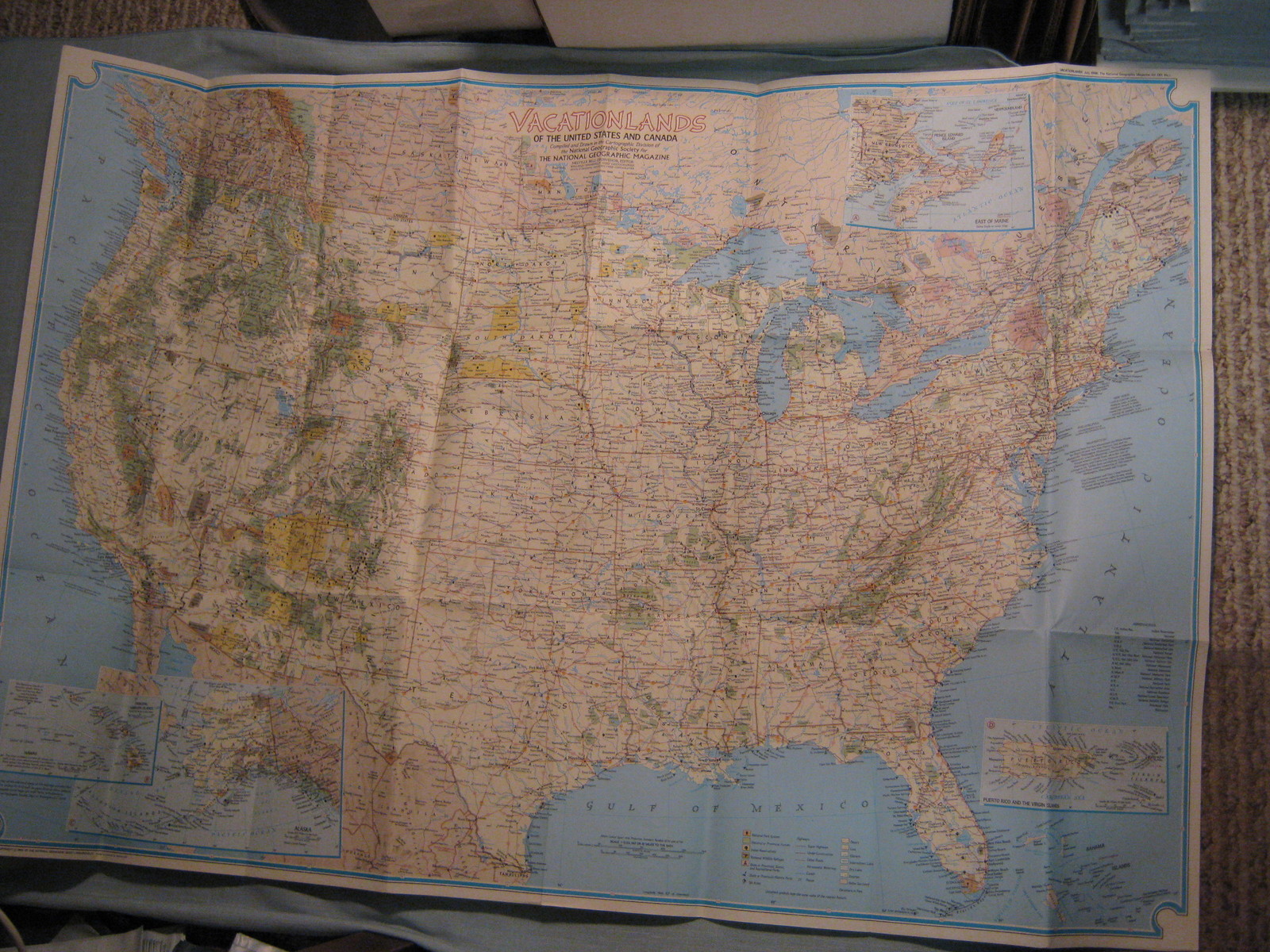 VTG VACATIONLANDS MAP OF UNITED STATES & S. CANADA National Geographic July 1966
