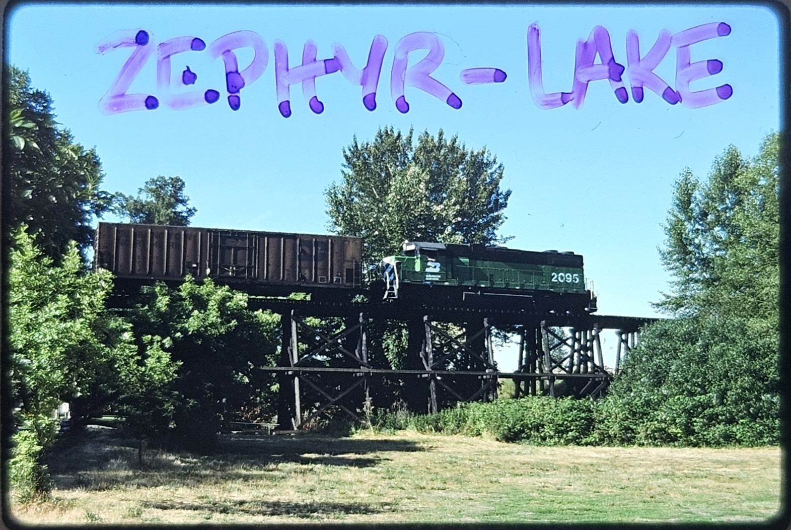 ZL-1587 Original Slide BN GP38-2 Freight Trestle Bridge Action West Salem OR '88