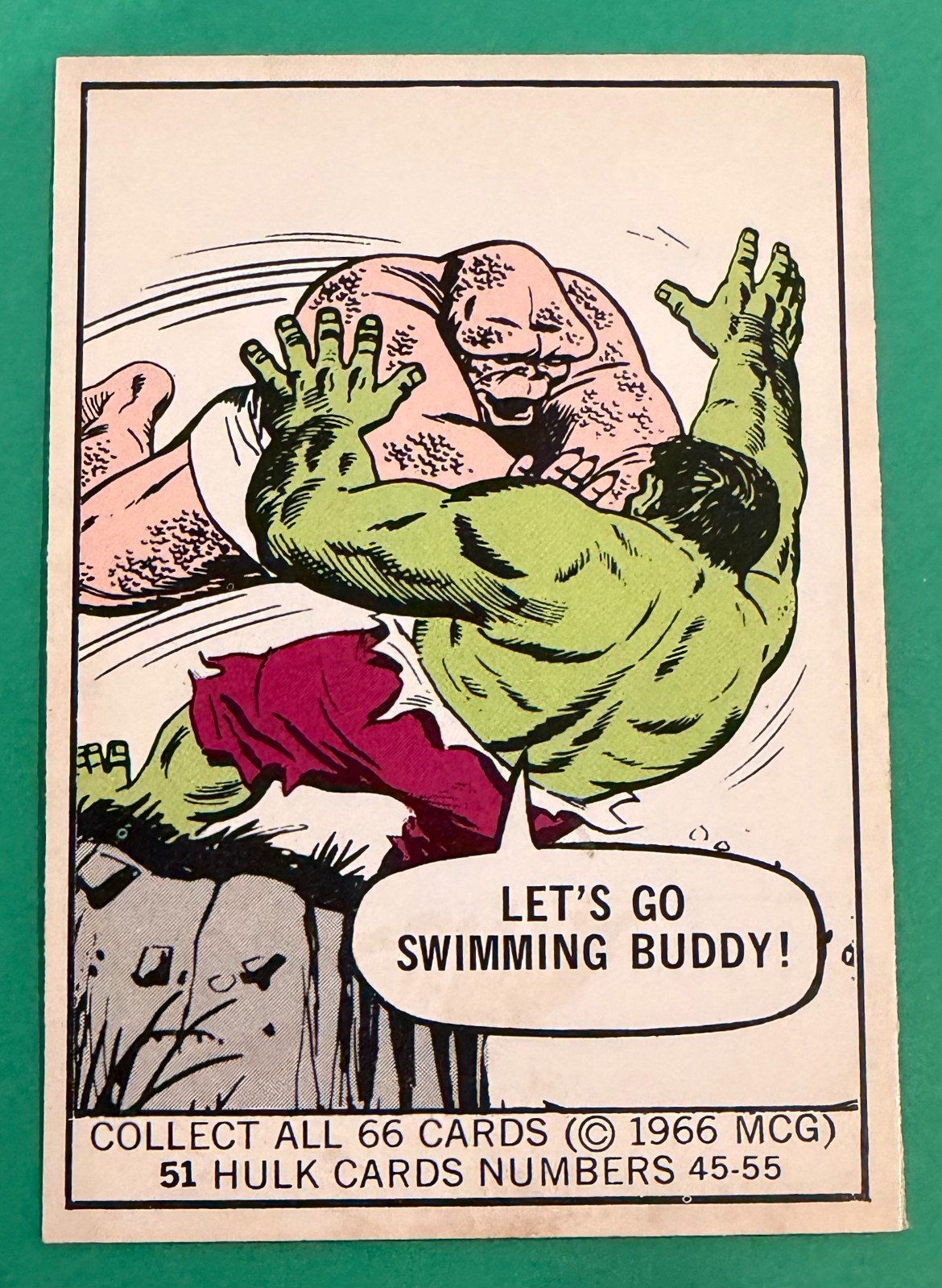 1966 DONRUSS MARVEL SUPER HEROES HULK #51 - LET\'S GO SWIMMING BUDDY
