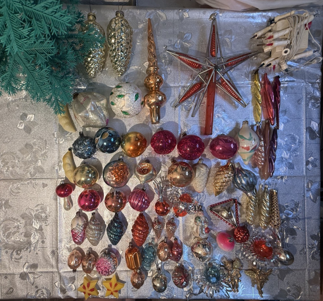 Lot 24 — Vintage Soviet Christmas Decor 67 pcs Tree Garland + Bonus Tinsel