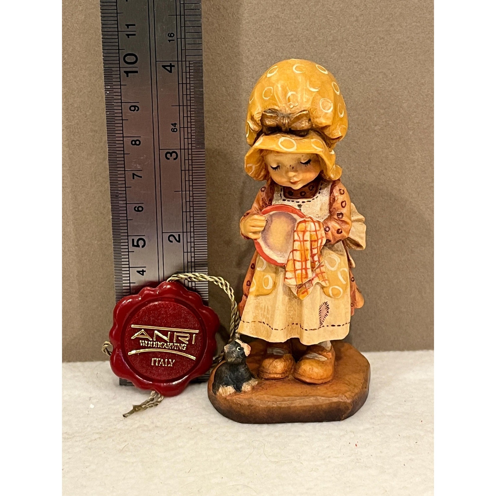ANRI Sarah Kay Wood Carving Girl Figurine 653008 Italy Hand Carved w/ Box VTG