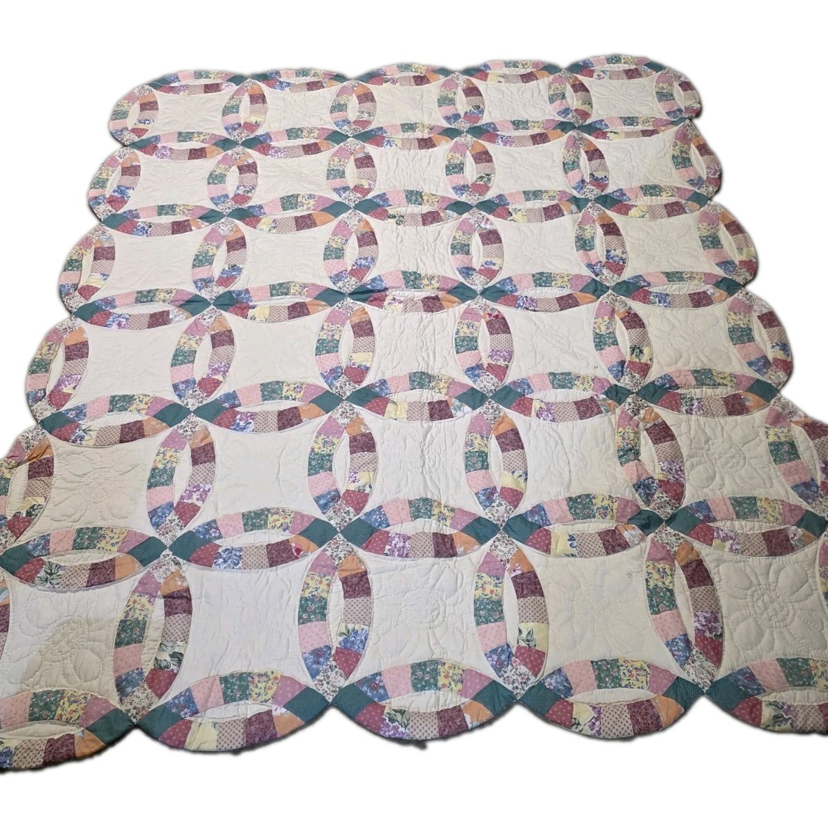 VTG Amish Double Wedding Ring Quilt 70in X 83in 